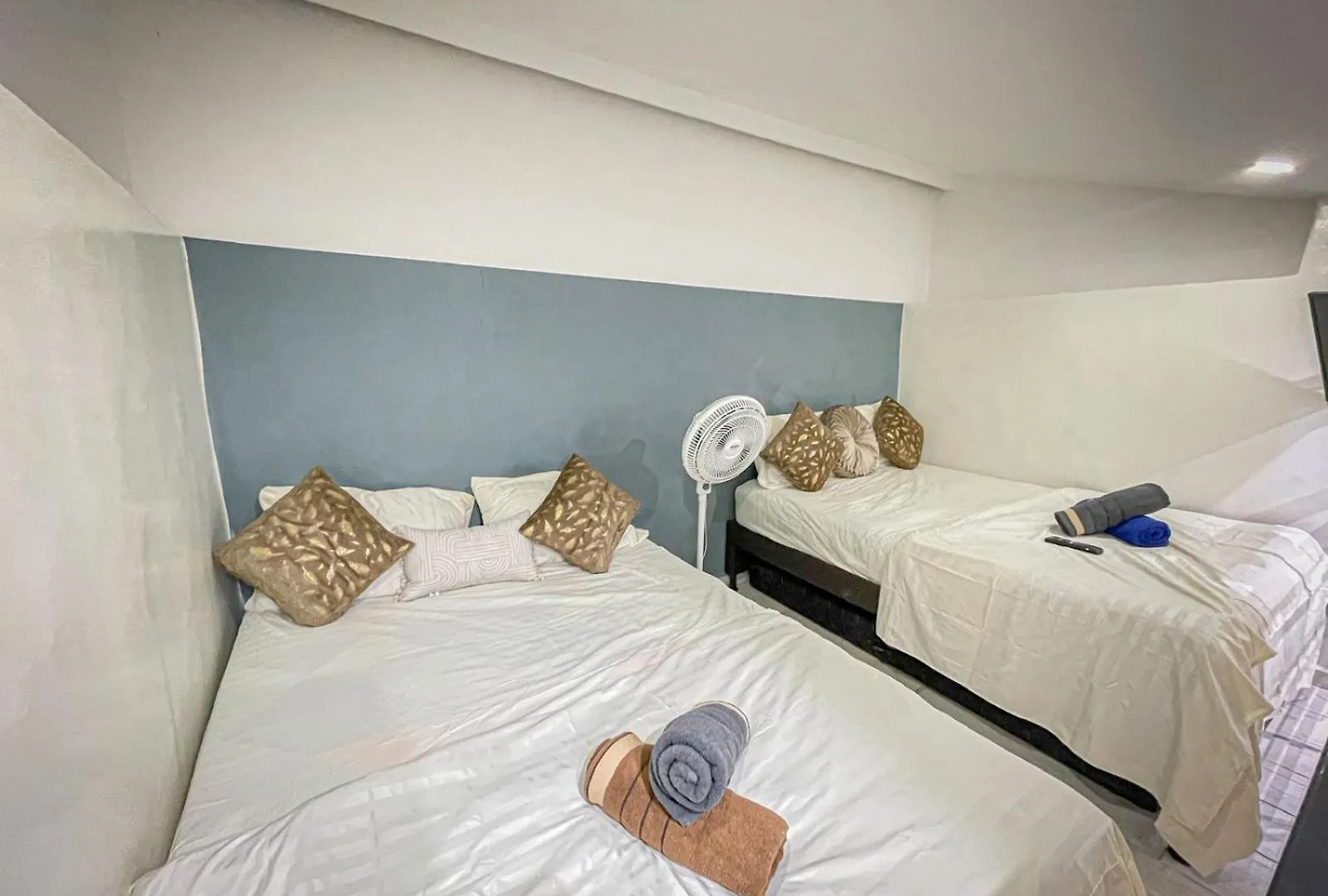 Huez Apartamento Duplex Laurles Estadio La 70 Plaza Mayor Medellín Appartamento